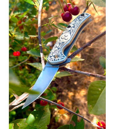 M390 TOZ METALURJİK KİLİTLİ ÇAKI FULL GRAVÜRLÜ